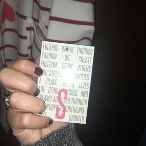 Small Lularoe Caroline (Shorter length Sarah)